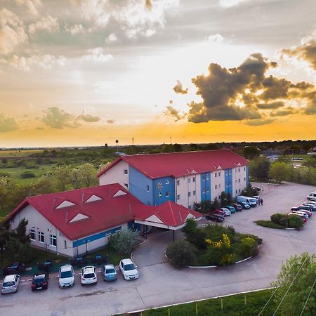 Iris Hotel Bors Екстериор снимка