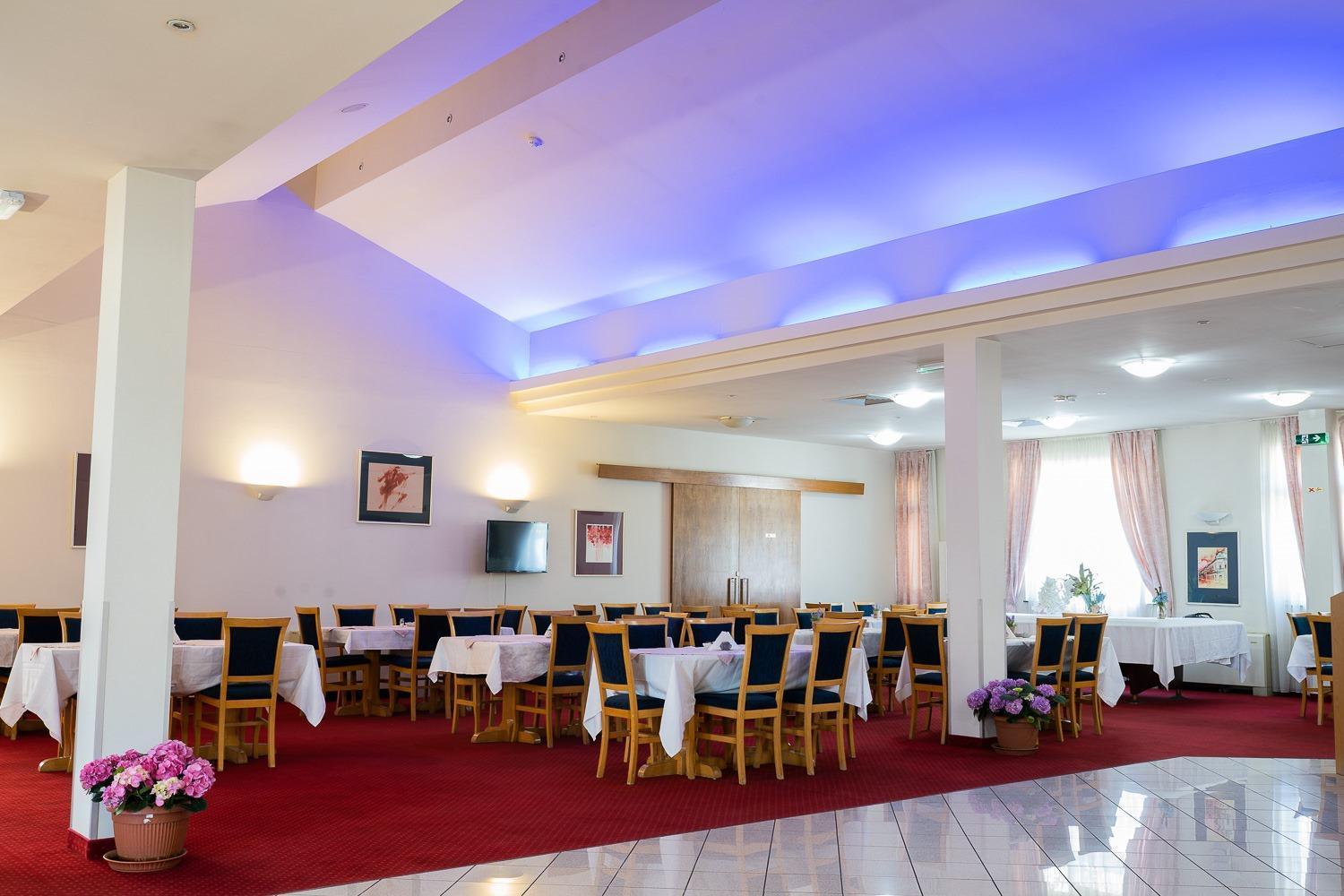 Iris Hotel Bors Екстериор снимка