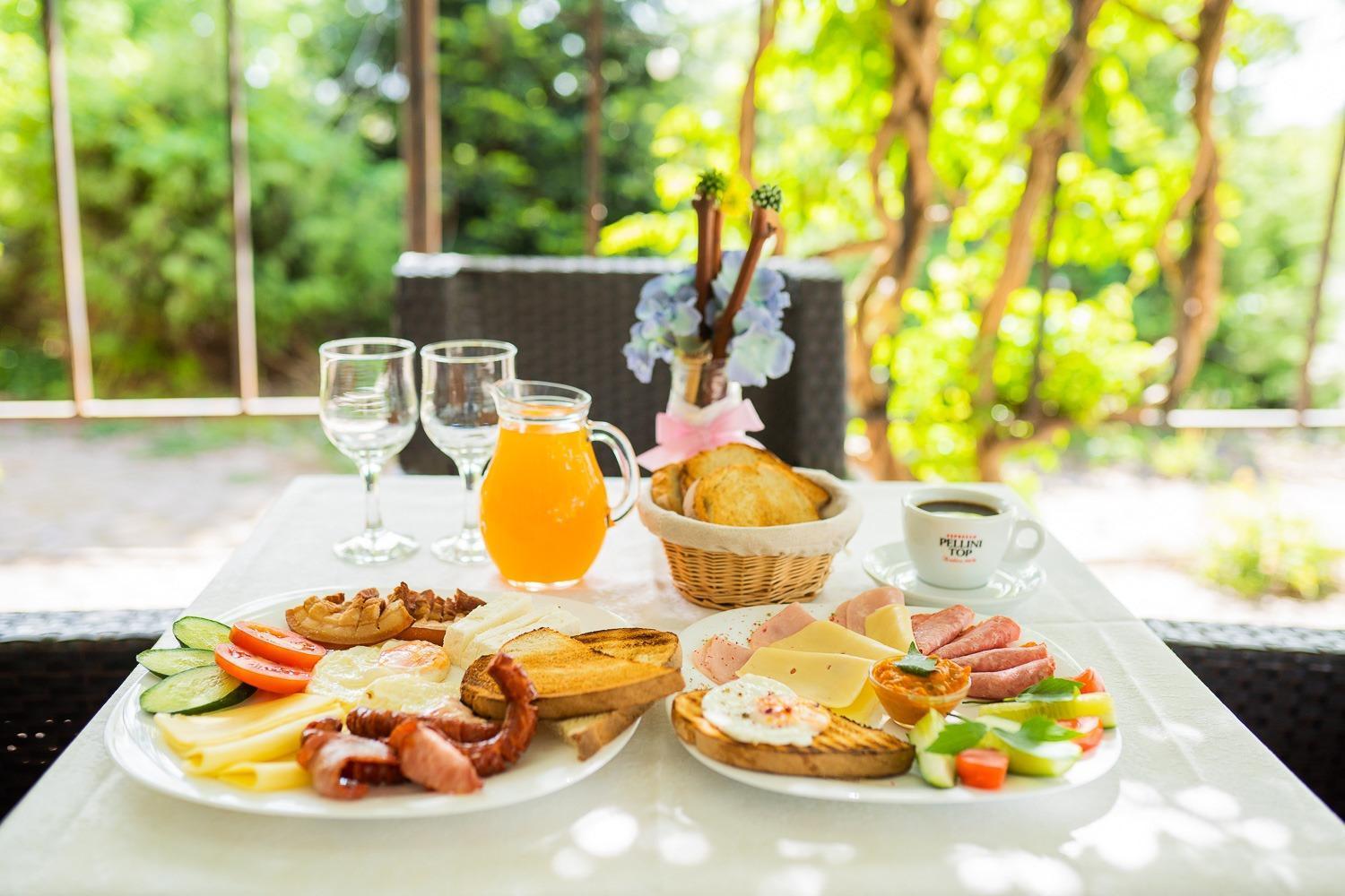 Iris Hotel Bors Екстериор снимка